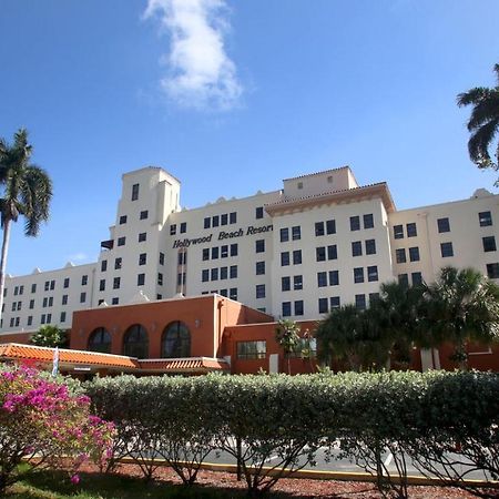 On Hollywood Beach - Affordable Two Bedrooms Sleeps 6 With Two Bathrooms Dania Beach Kültér fotó