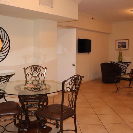 On Hollywood Beach - Affordable Two Bedrooms Sleeps 6 With Two Bathrooms Dania Beach Kültér fotó