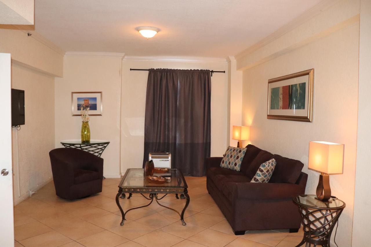 On Hollywood Beach - Affordable Two Bedrooms Sleeps 6 With Two Bathrooms Dania Beach Kültér fotó